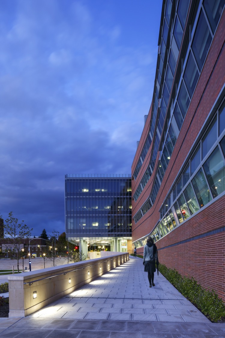 Coppin State University, Science and Technology Center