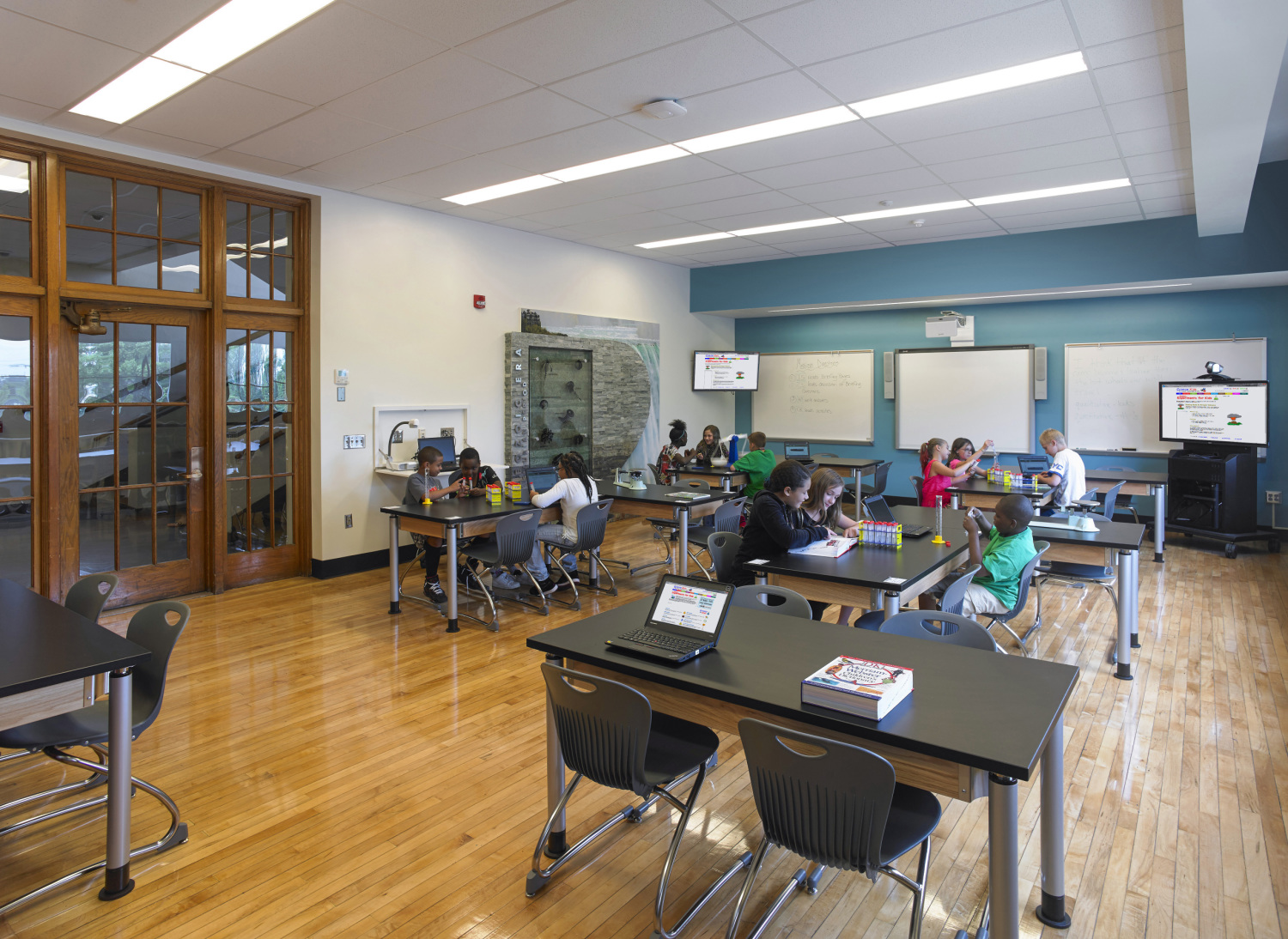 Niagara Falls School District STEM Classrooms and Buildings