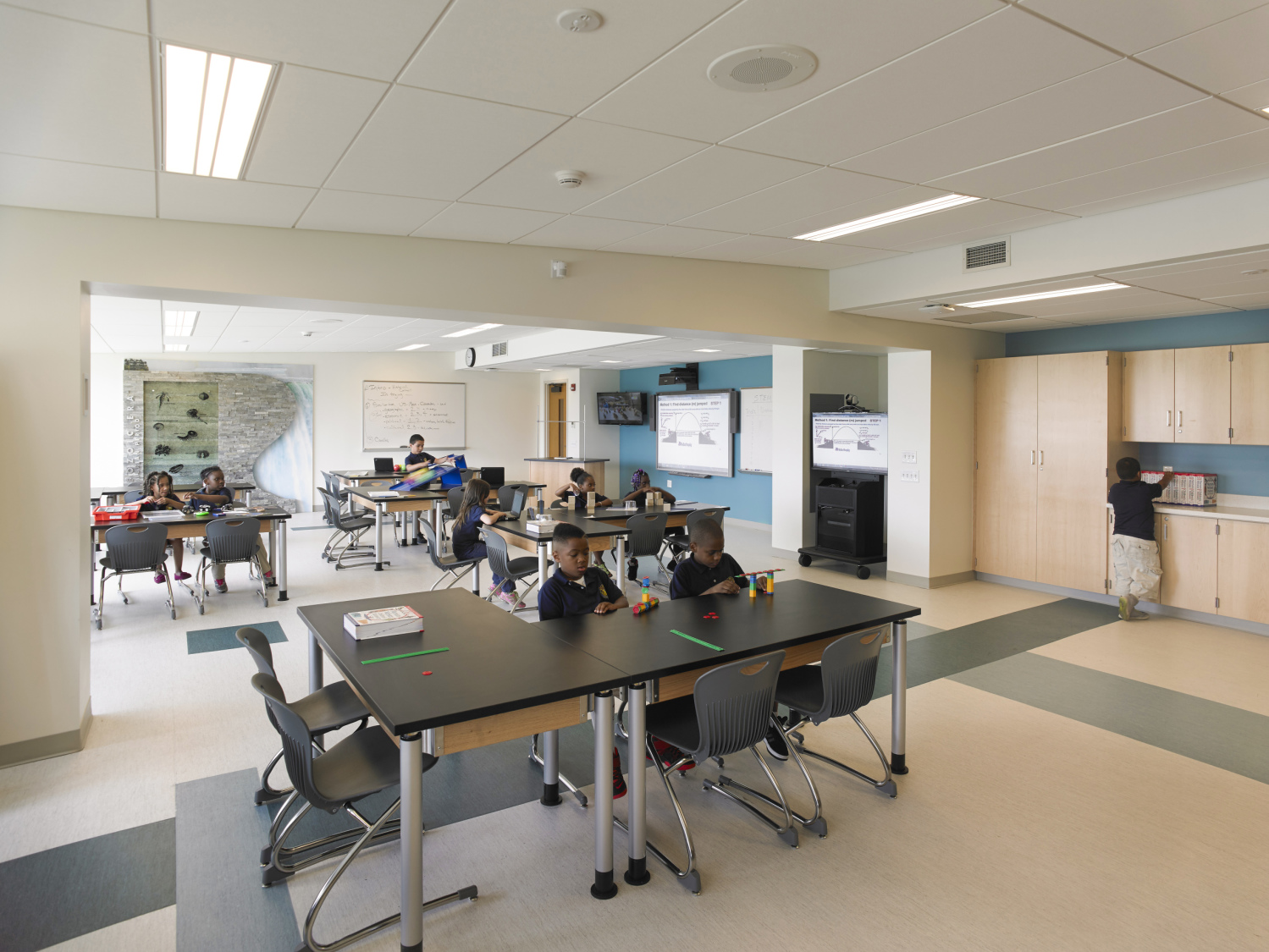 Niagara Falls School District STEM Classrooms and Buildings