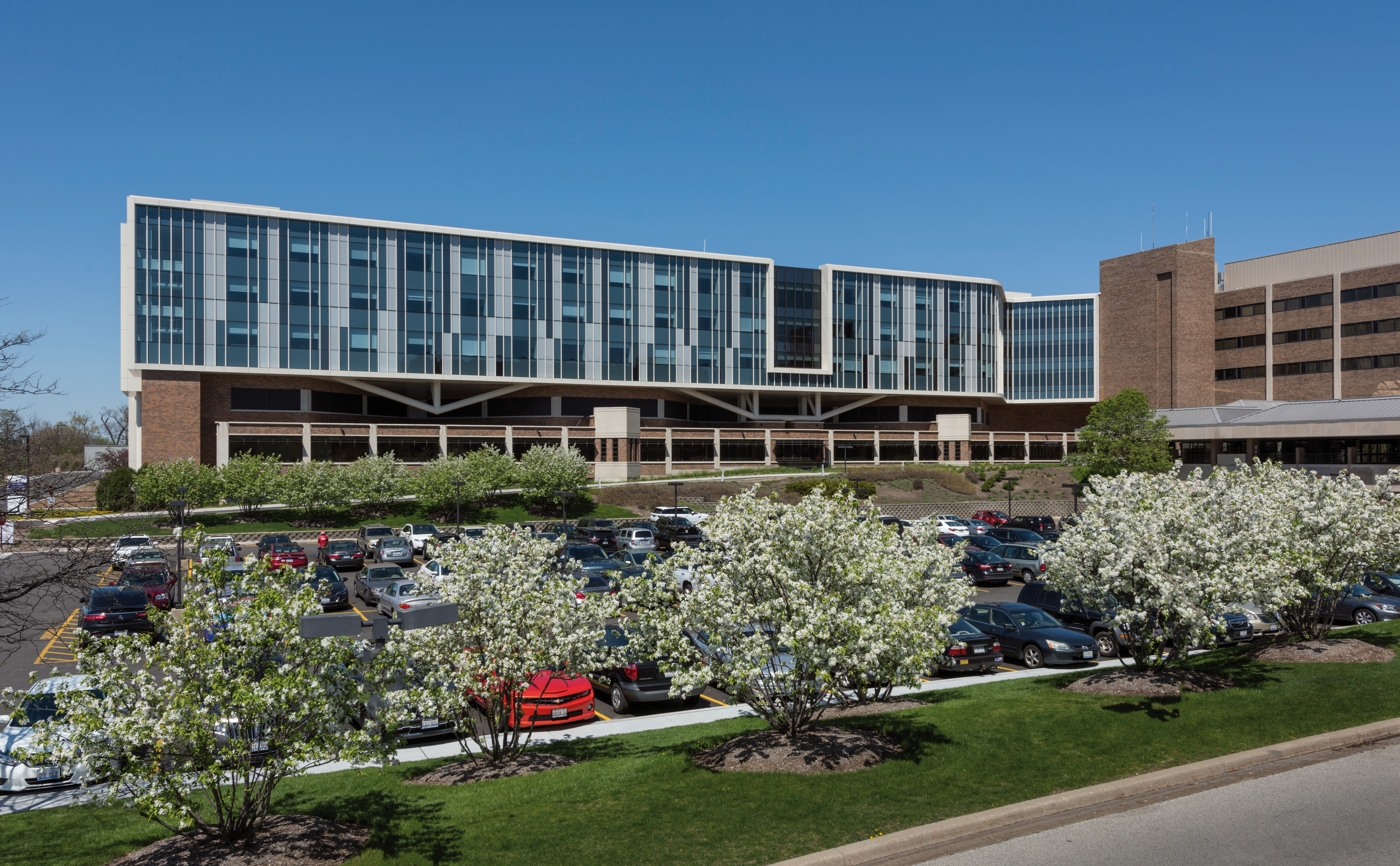 Advocate Good Samaritan Hospital, West Tower Vertical Expansion